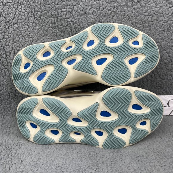 Yeezy 700 Mens 9 Shoes White Black Azael V3 Adidas Kanye West 2022 Ye Sneakers 1 - Picture 7 of 10